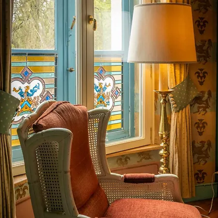 Leyselebeke Castle 4*
